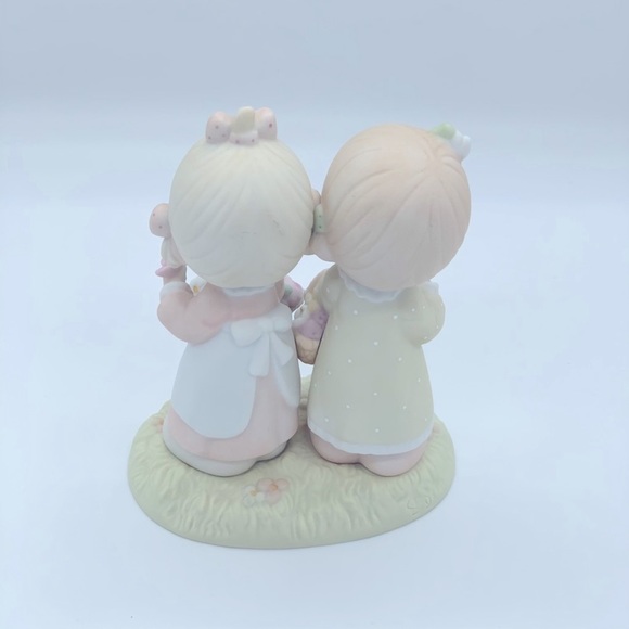PRECIOUS MOMENTS TO MY FOREVER FRIEND PORCELAIN FIGURINE - Picture 2 of 3